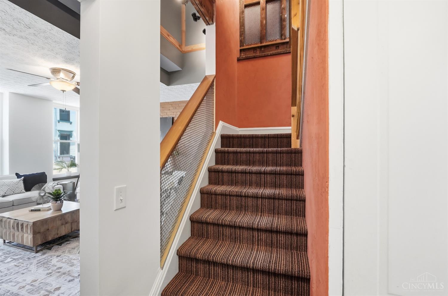 1810 Walker Street Property Photo 16