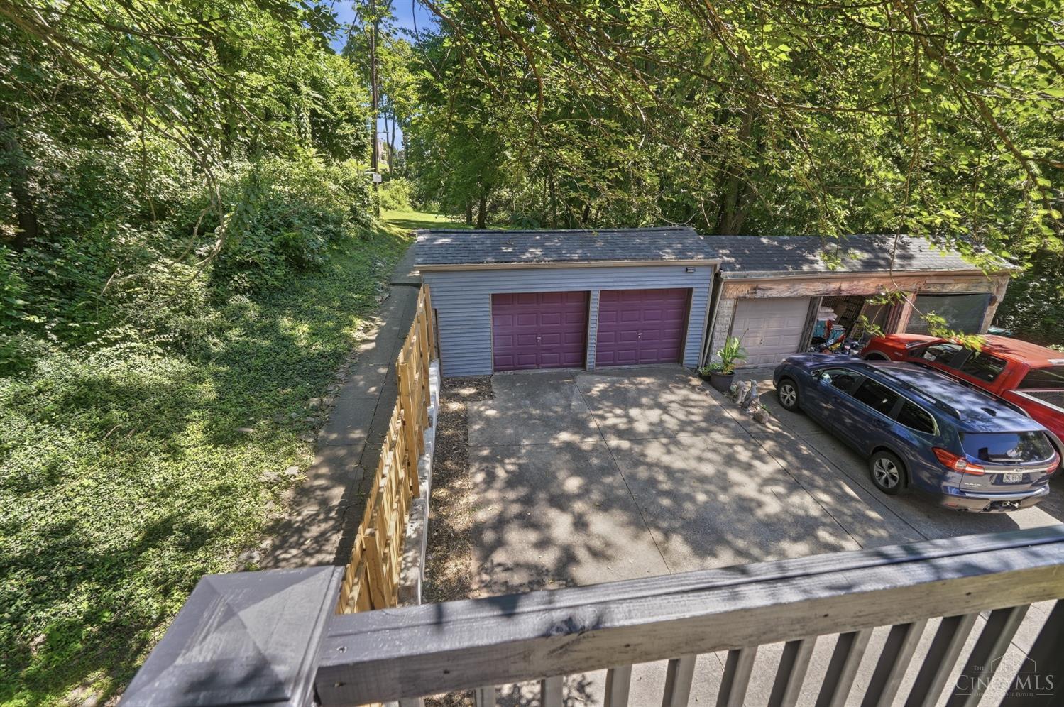 1810 Walker Street Property Photo 32