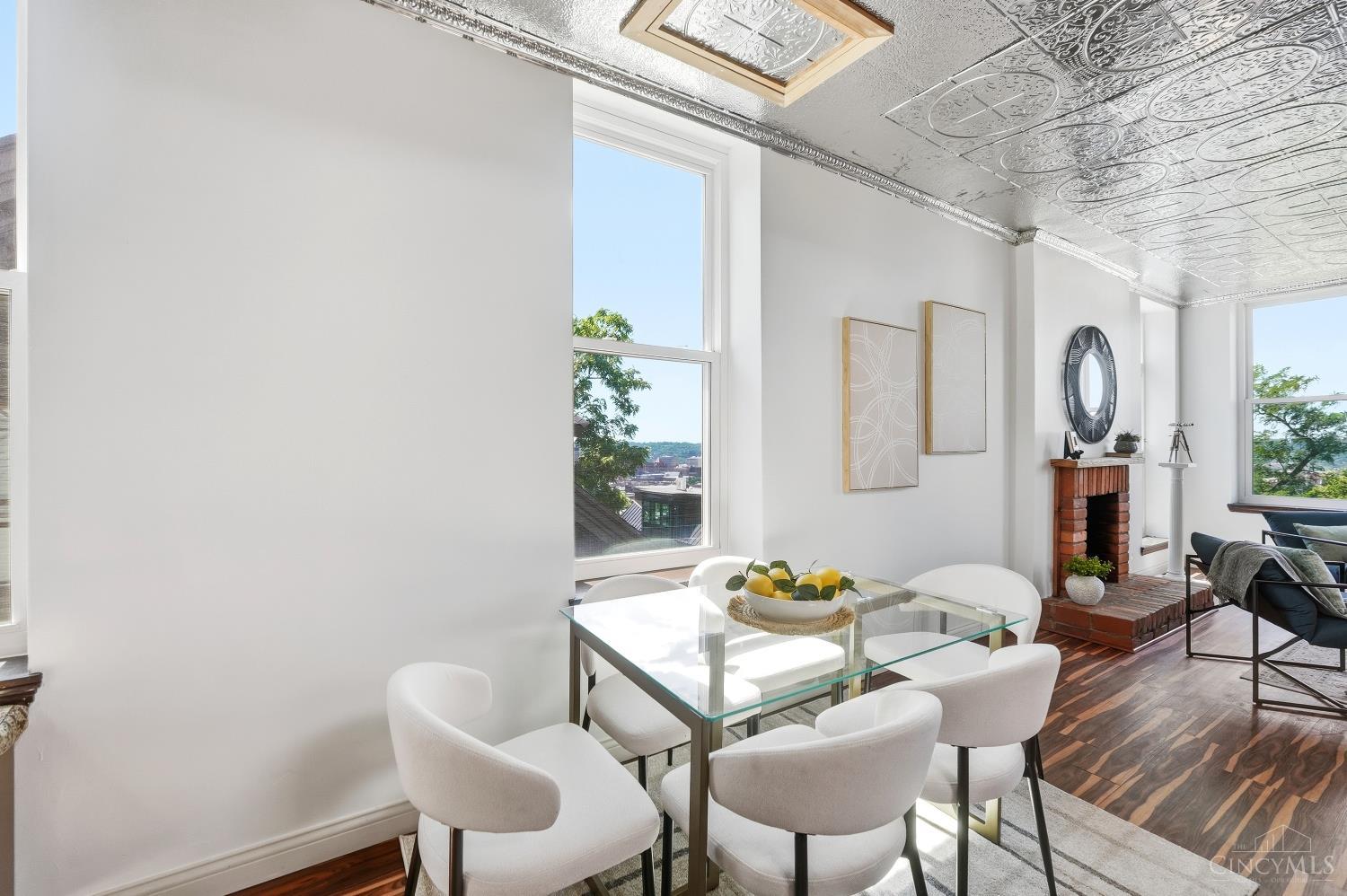 1810 Walker Street Property Photo 41
