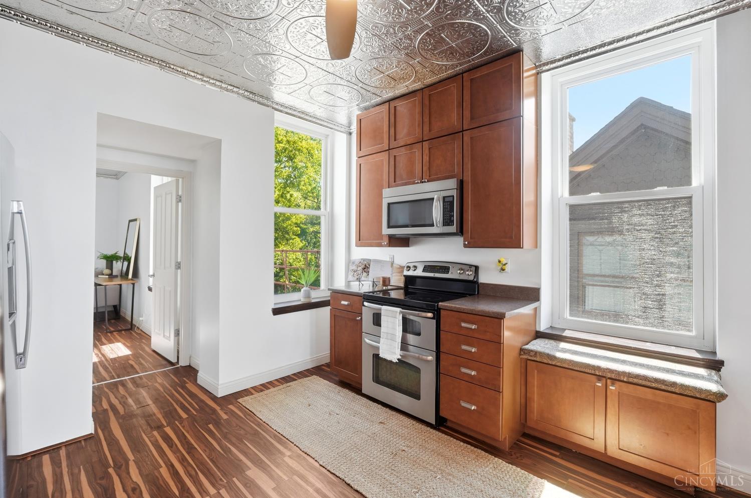 1810 Walker Street Property Photo 44