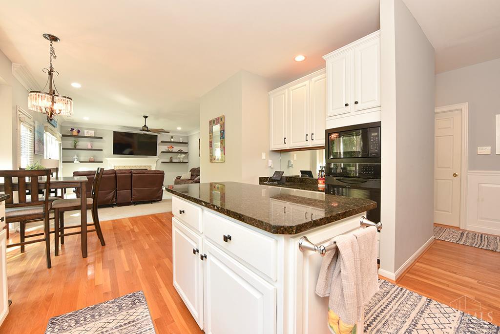 6092 Balsam Drive Property Photo 15