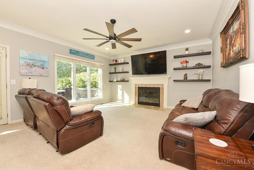 6092 Balsam Drive Property Photo 17