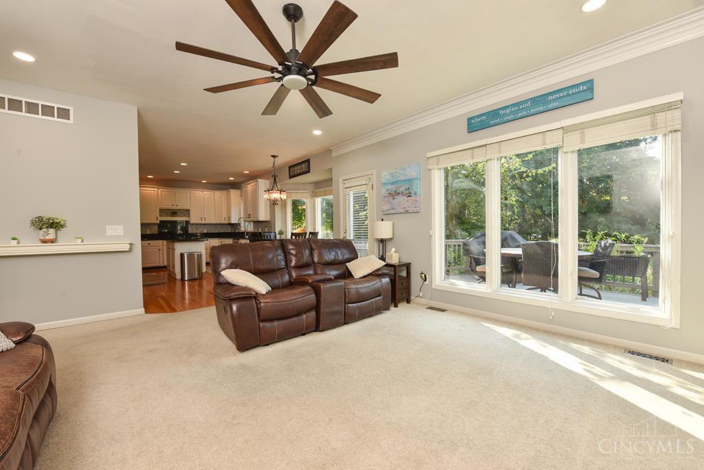 6092 Balsam Drive Property Photo 18