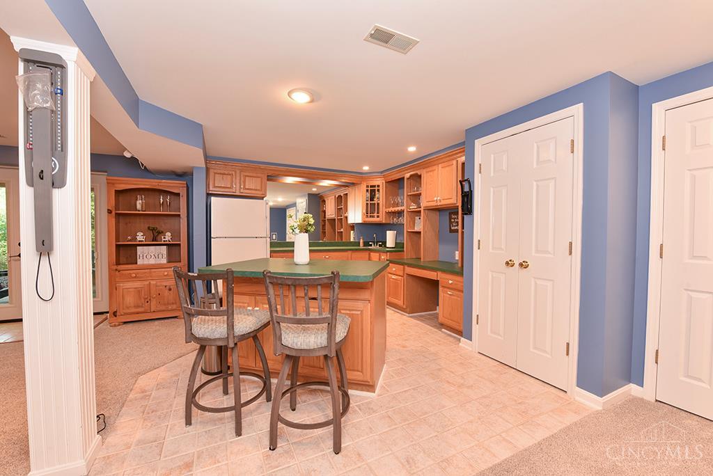 6092 Balsam Drive Property Photo 32