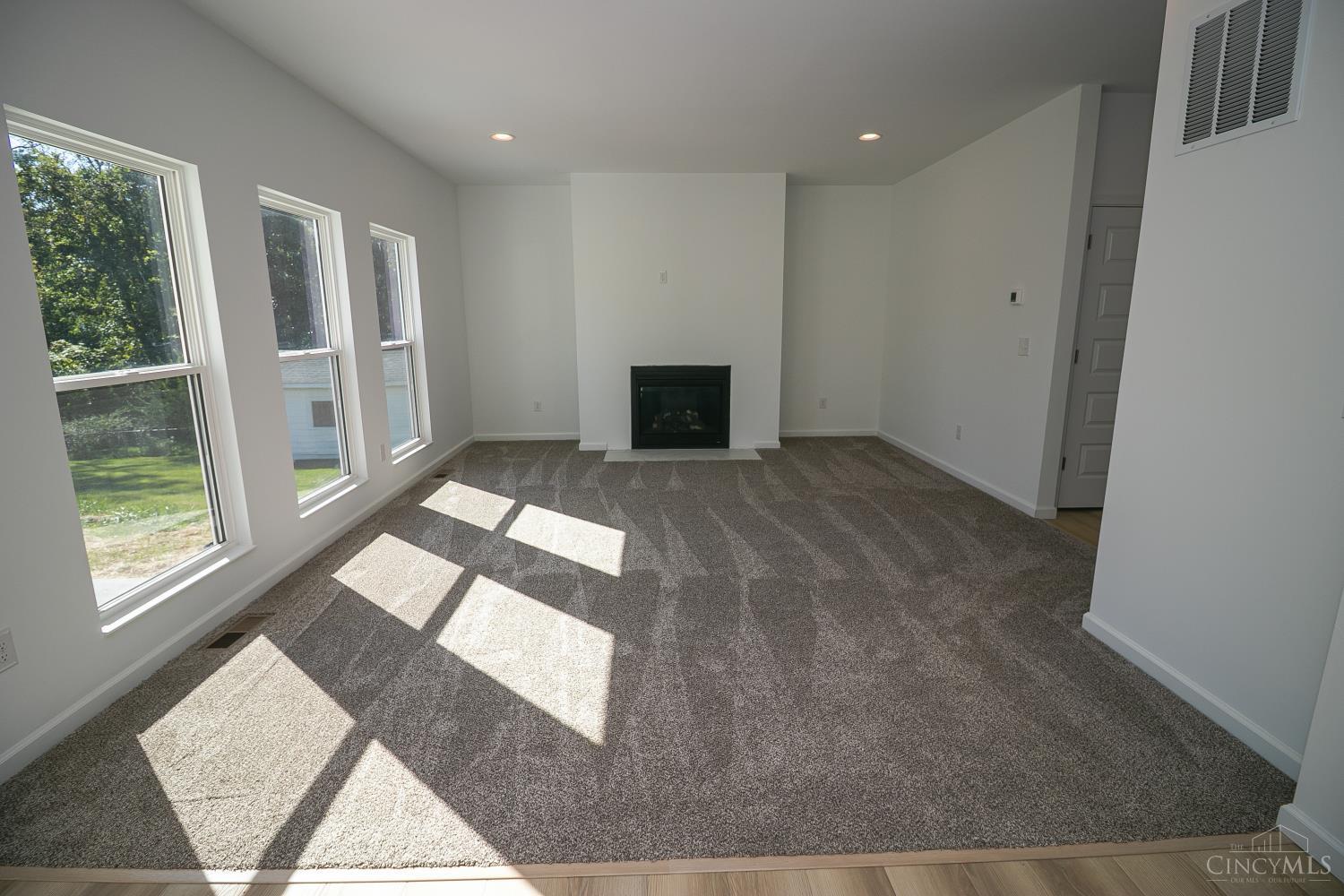 4223 South Avenue Property Photo 3
