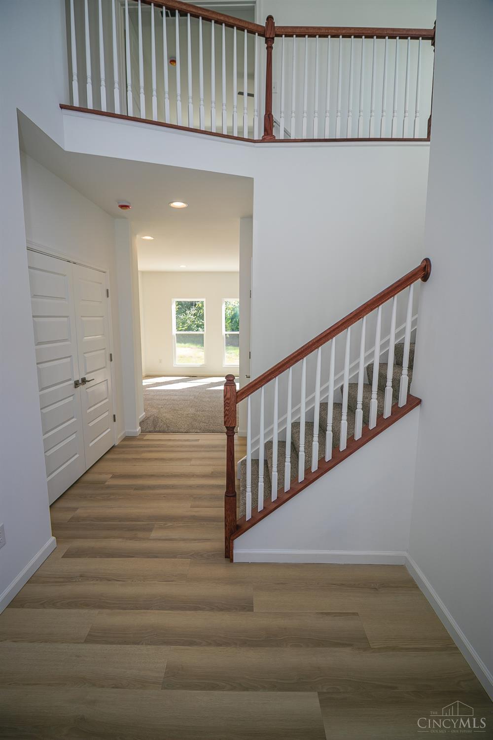 4223 South Avenue Property Photo 8