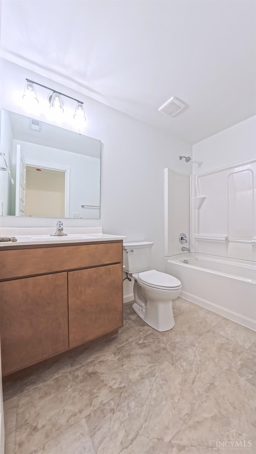 4223 South Avenue Property Photo 28