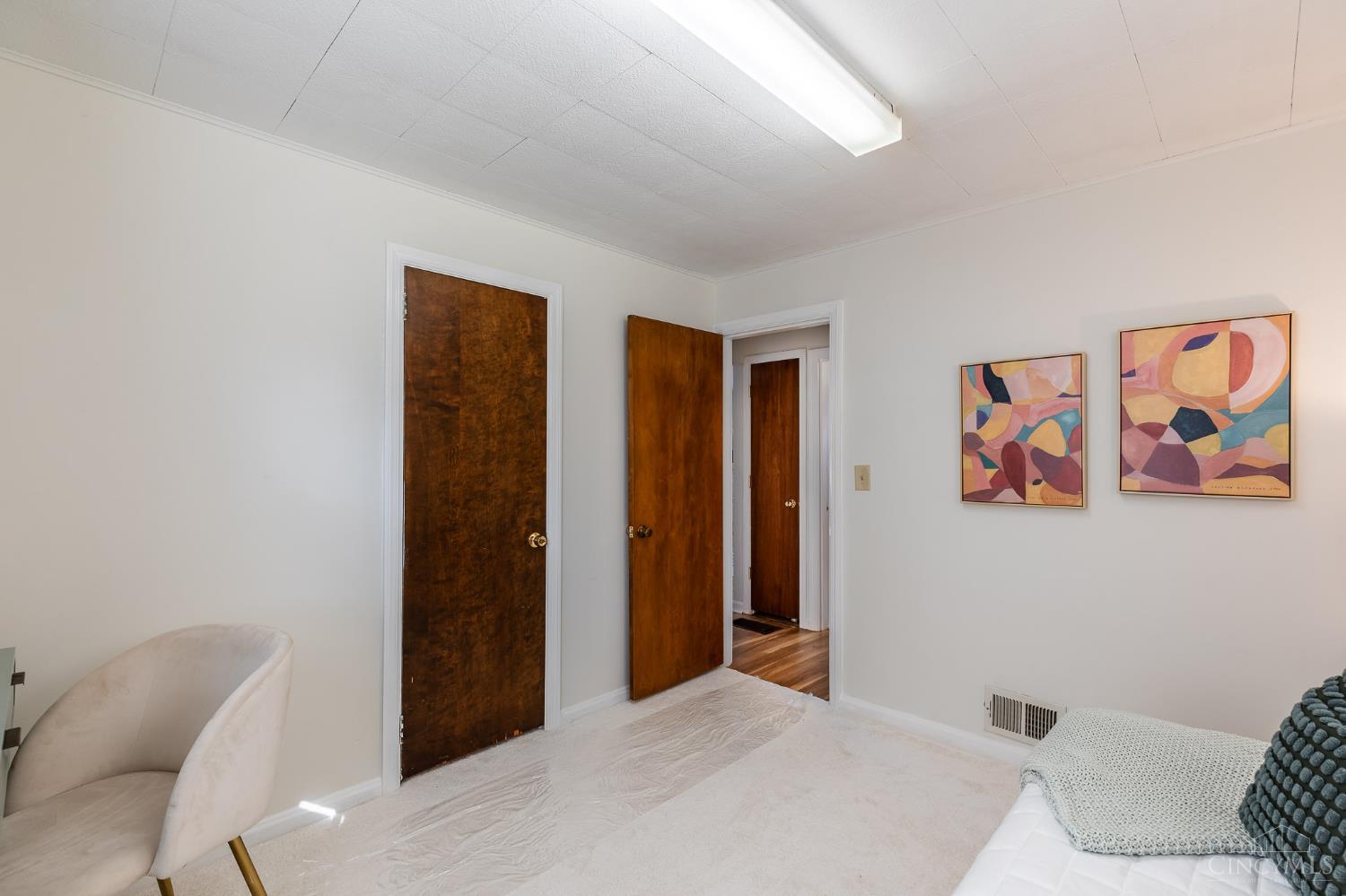 5925 Glenway Avenue Property Photo 13