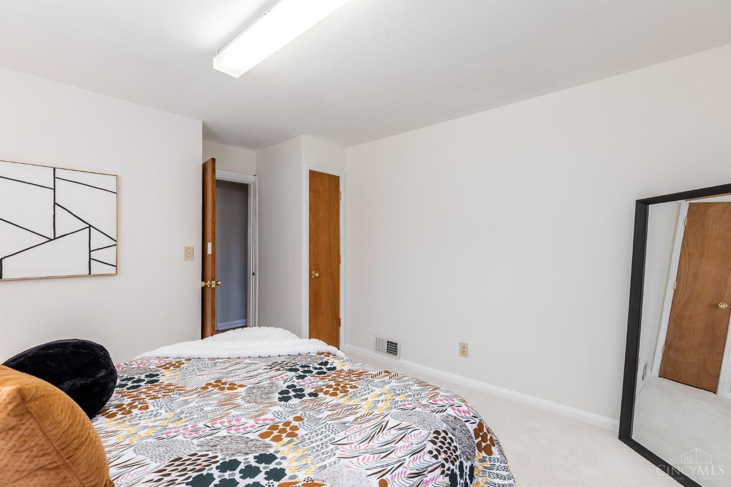 5925 Glenway Avenue Property Photo 17