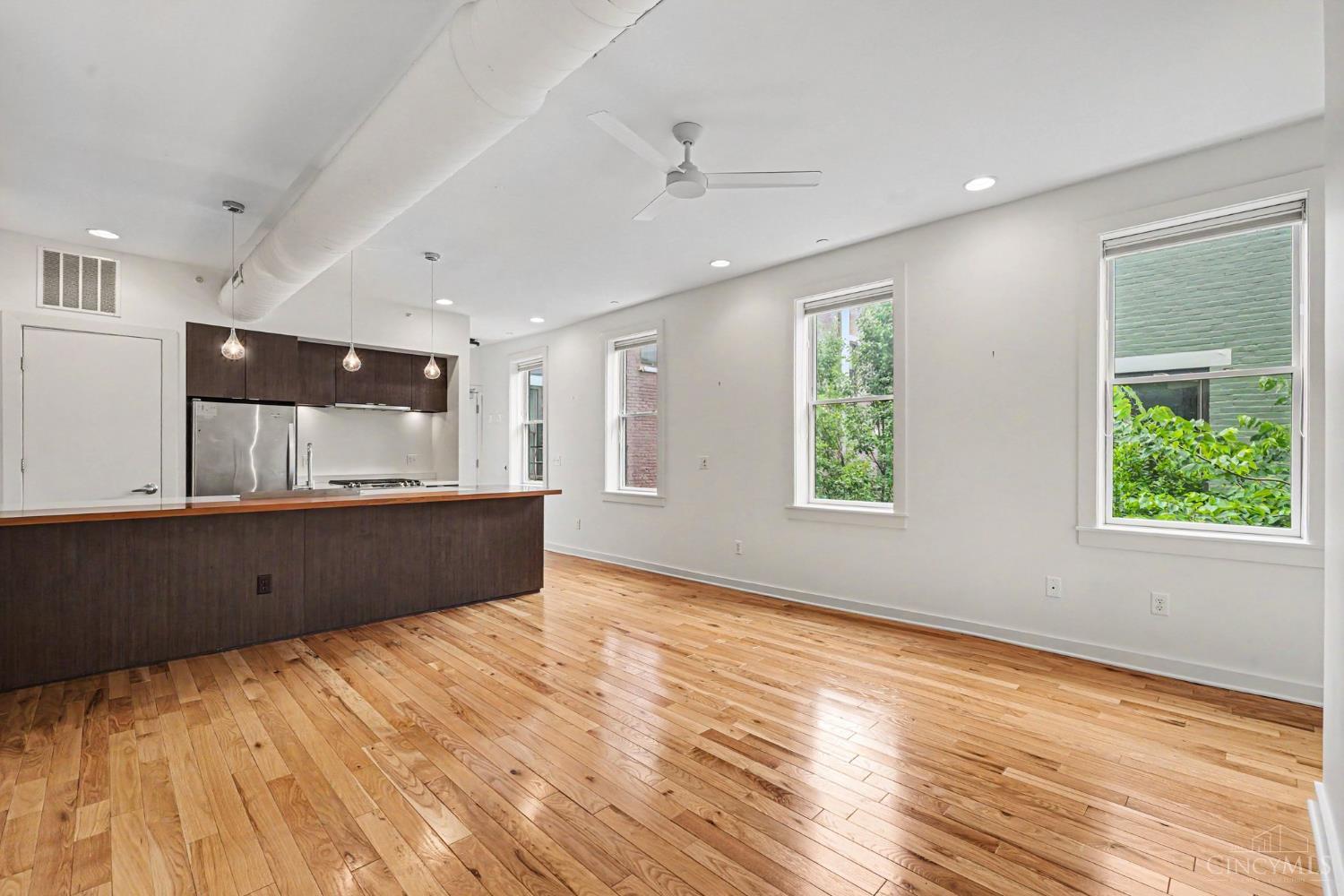 1509 Pleasant Street Property Photo 4