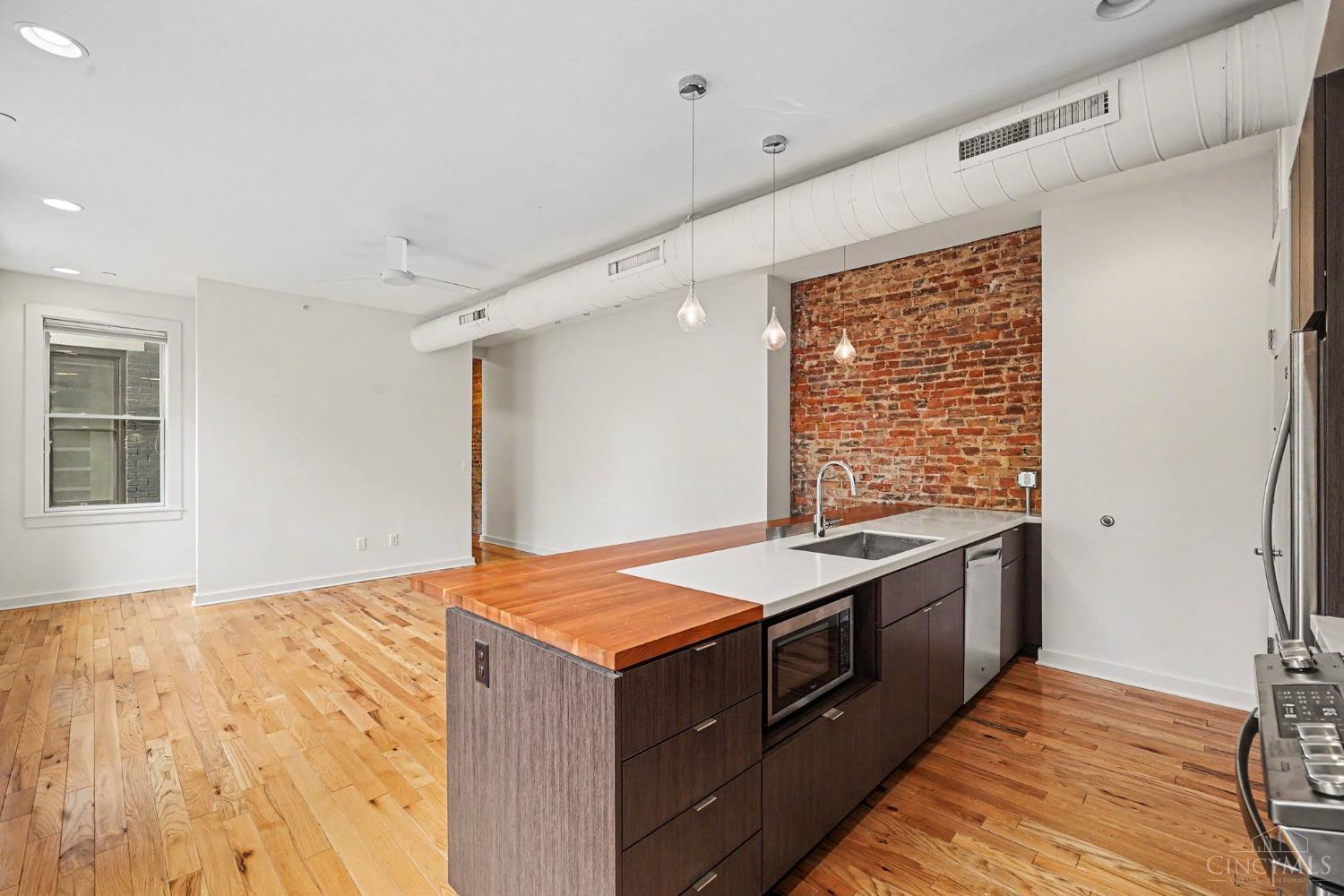 1509 Pleasant Street Property Photo 7