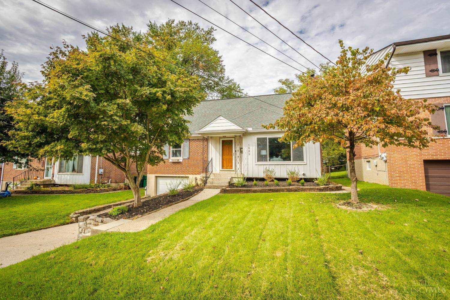 1629 Sutton Avenue Property Photo 4