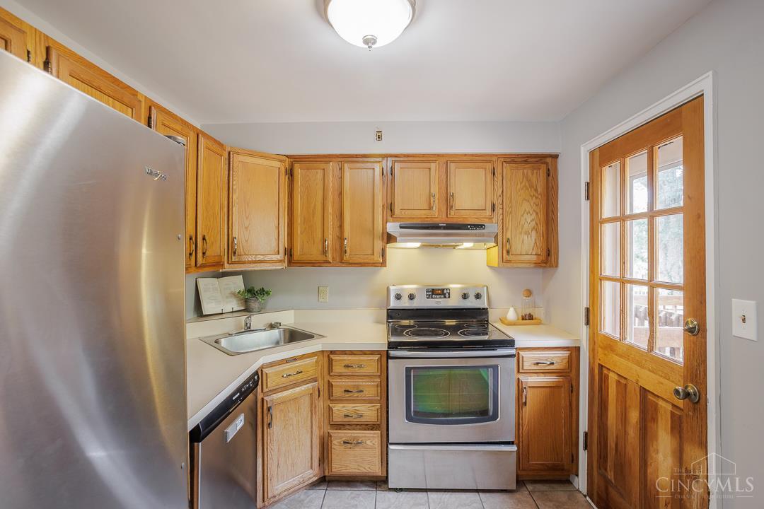 1629 Sutton Avenue Property Photo 12