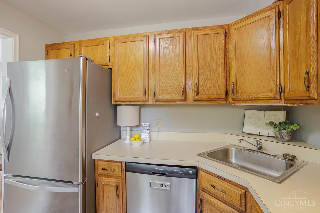 1629 Sutton Avenue Property Photo 14