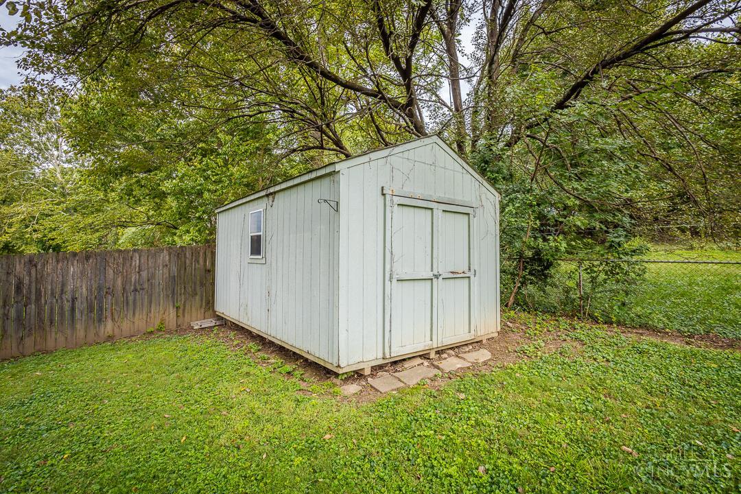 1629 Sutton Avenue Property Photo 32