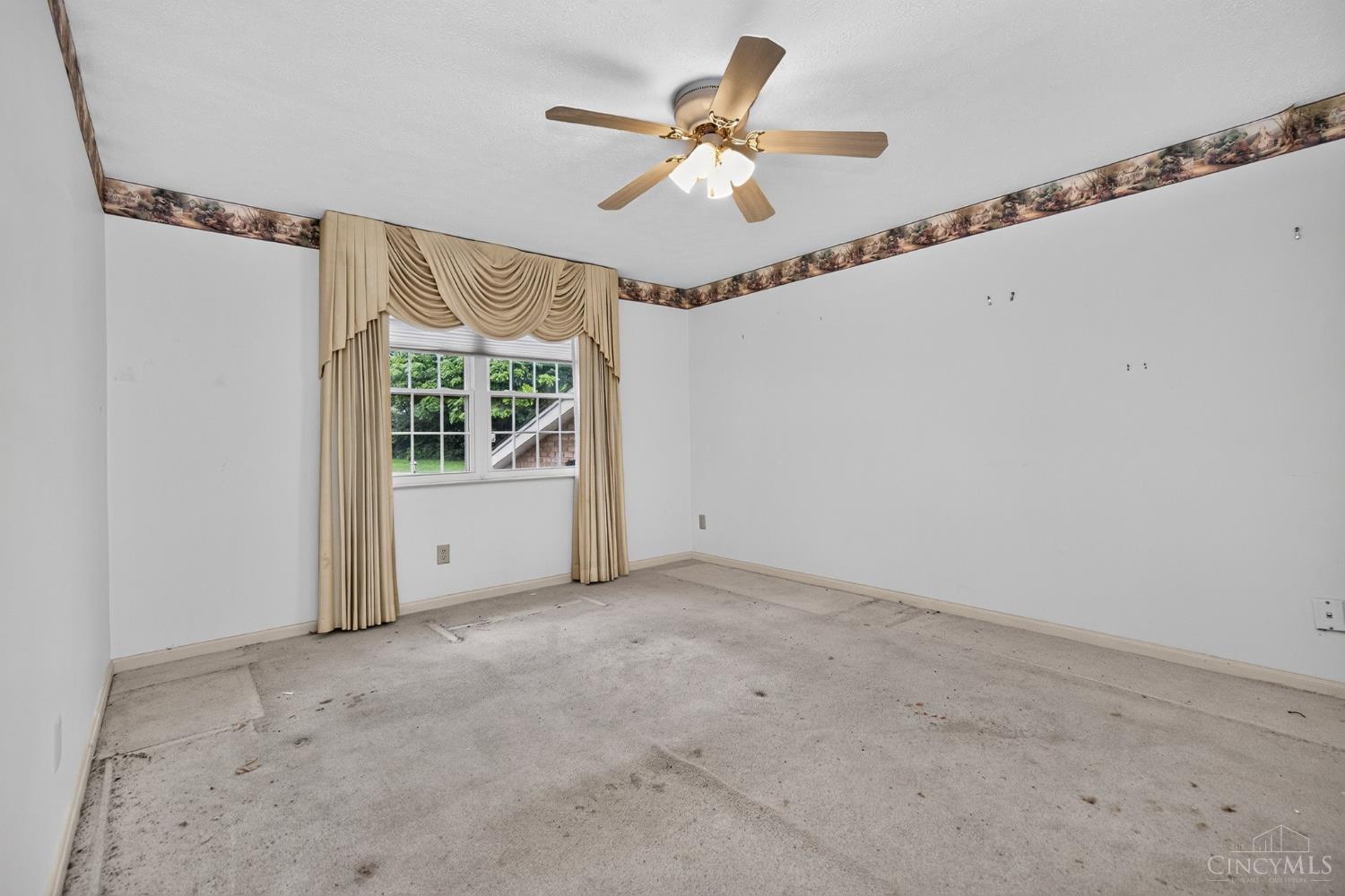3211 Heritage Square Drive Property Photo 26