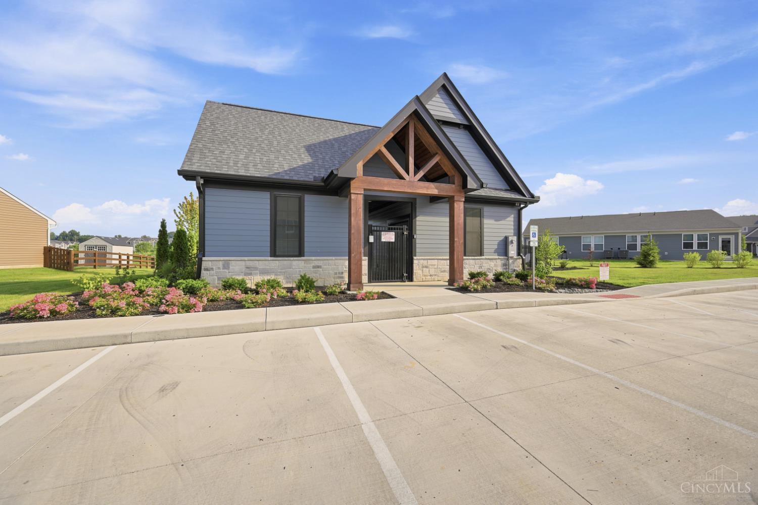 3388 Fieldview Drive Property Photo 40