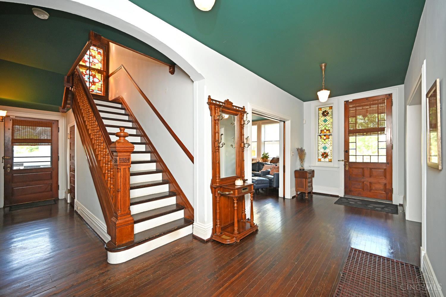 5925 Belmont Avenue Property Photo 4