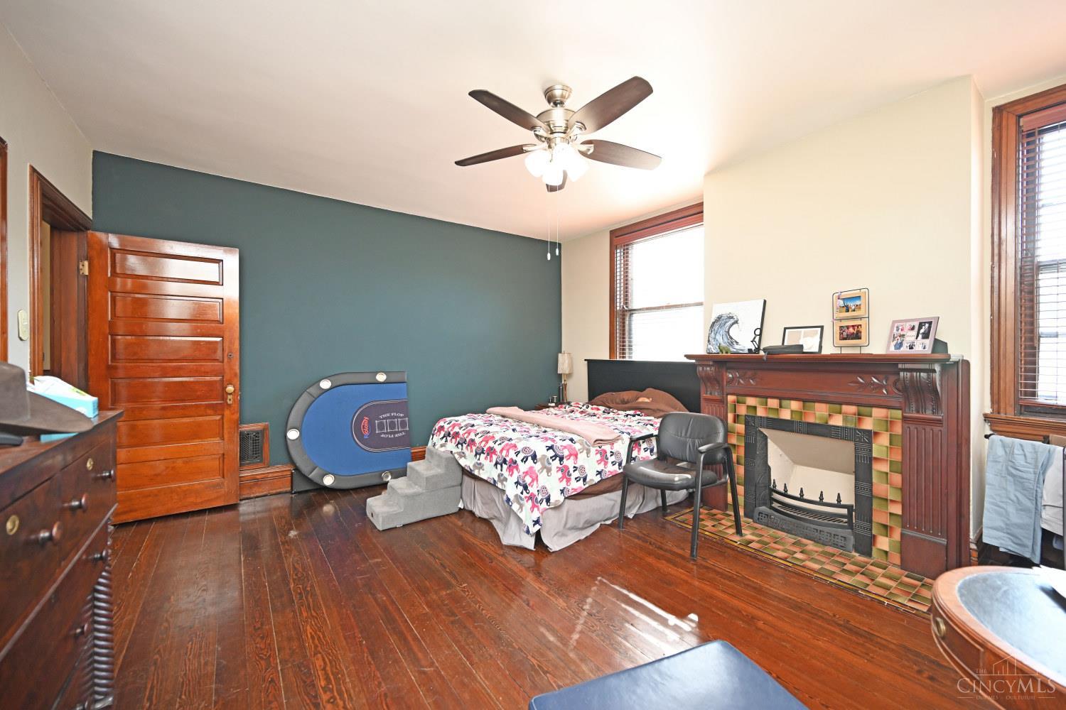 5925 Belmont Avenue Property Photo 39