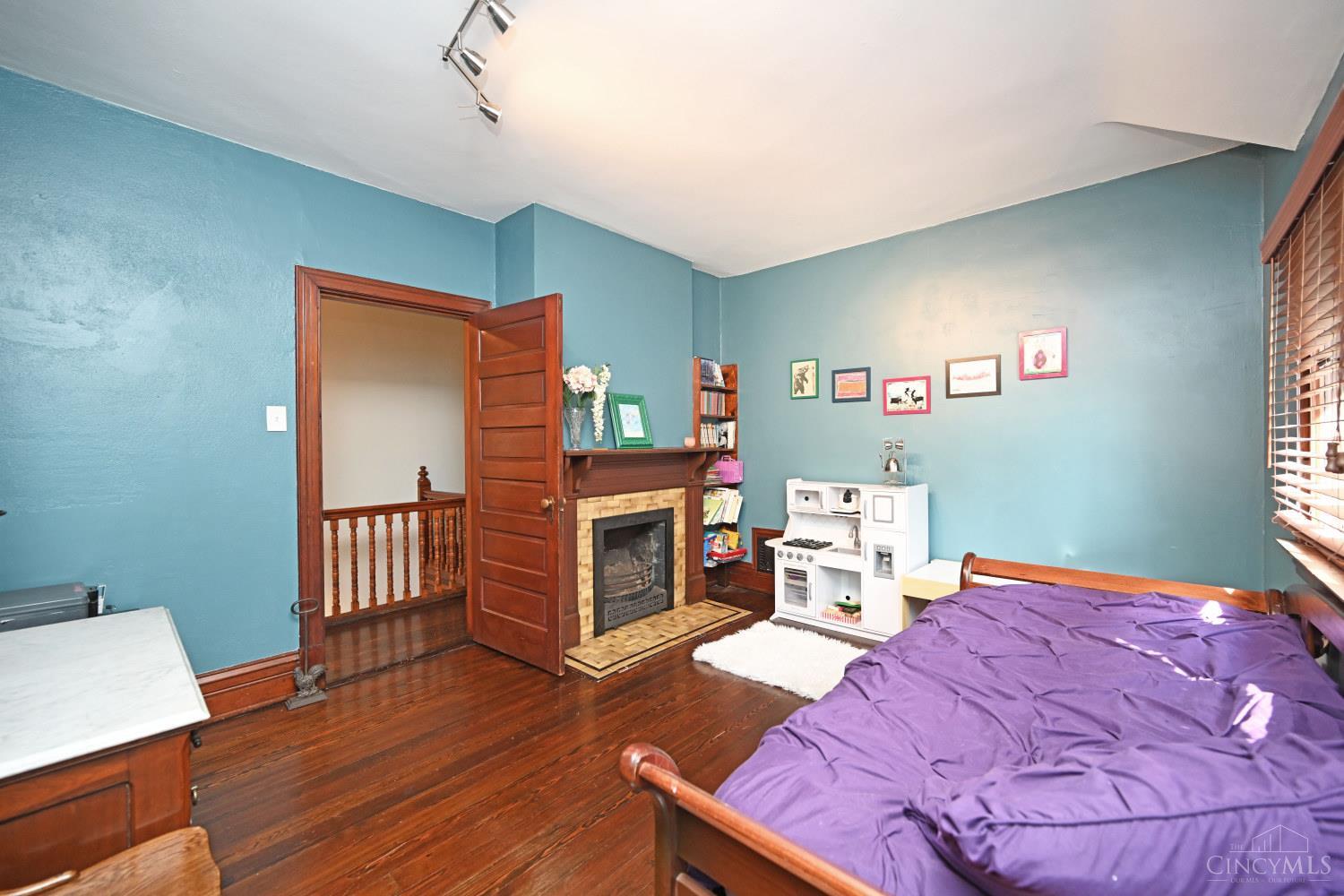 5925 Belmont Avenue Property Photo 48
