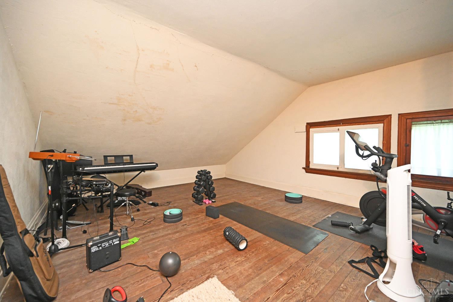 5925 Belmont Avenue Property Photo 64