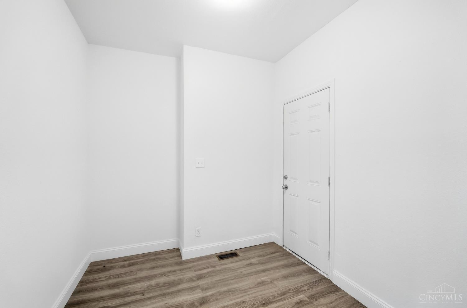 589 Blair Avenue Property Photo 5