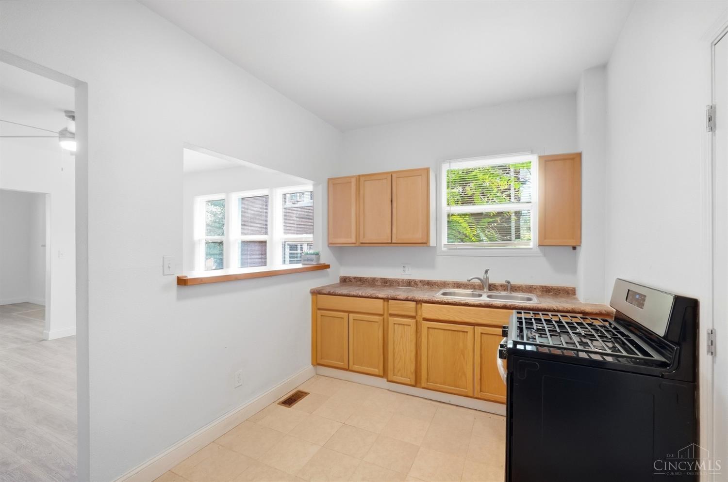 589 Blair Avenue Property Photo 12