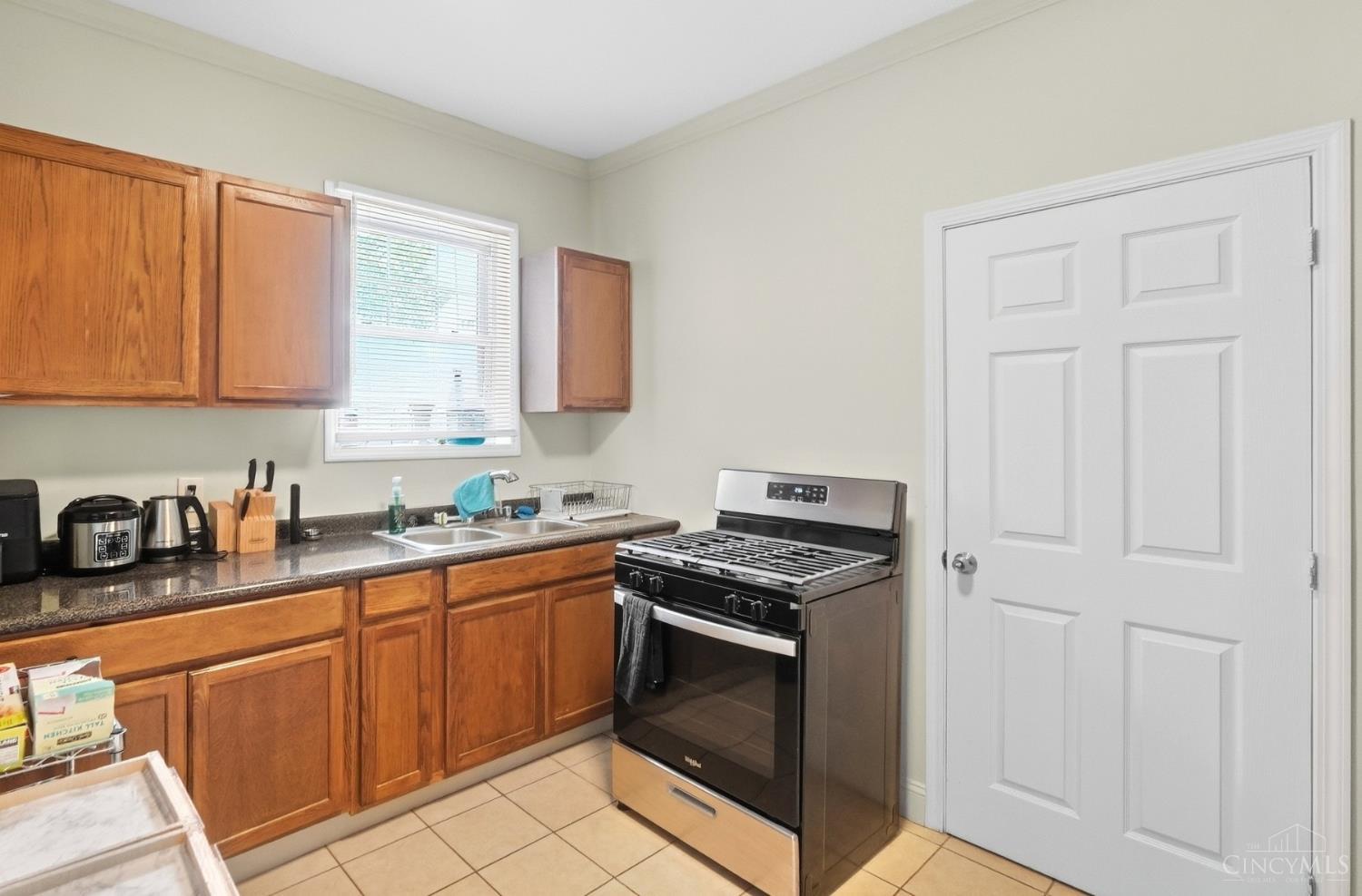 589 Blair Avenue Property Photo 33