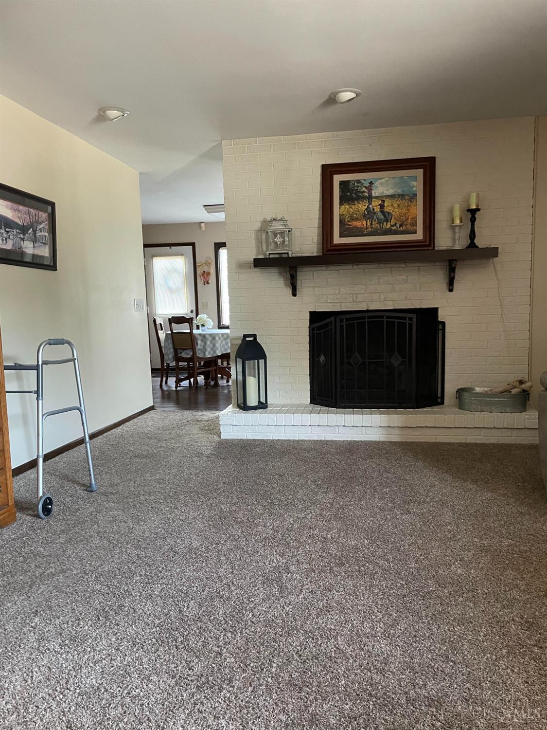 513 Sanders Drive Property Photo 4
