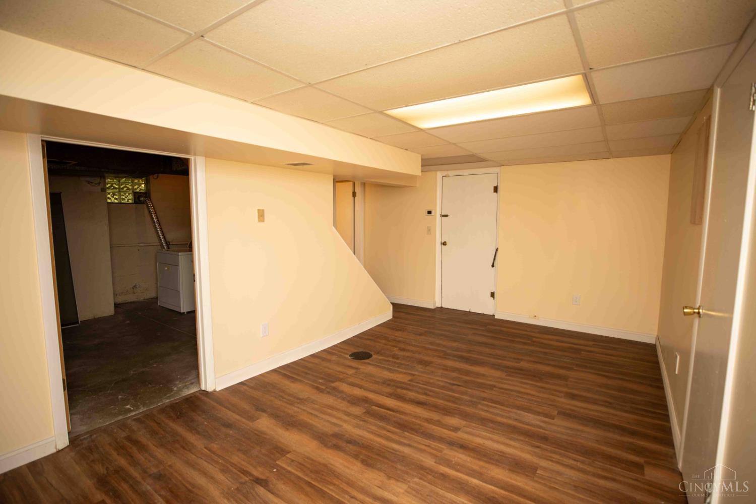 6327 Stover Avenue Property Photo 12