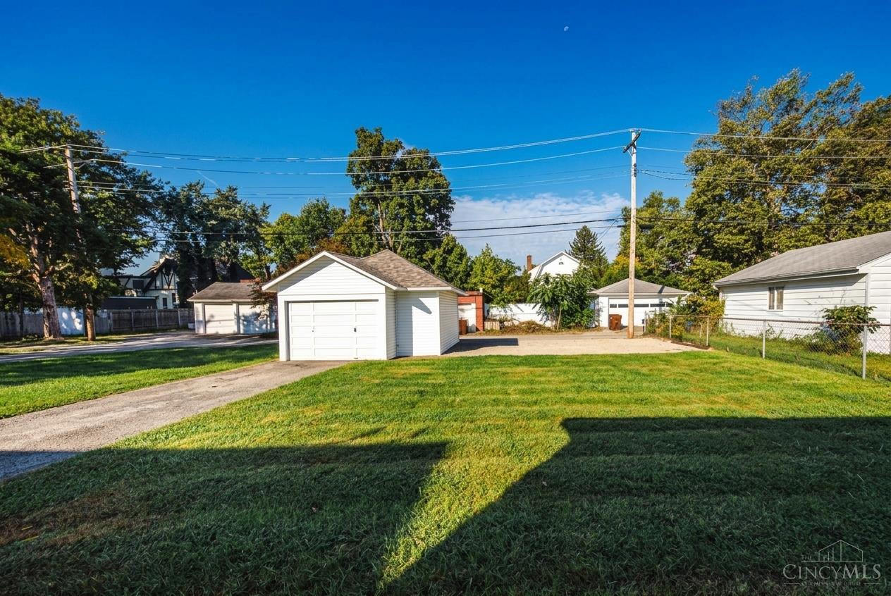 317 Eaton Avenue Property Photo 44