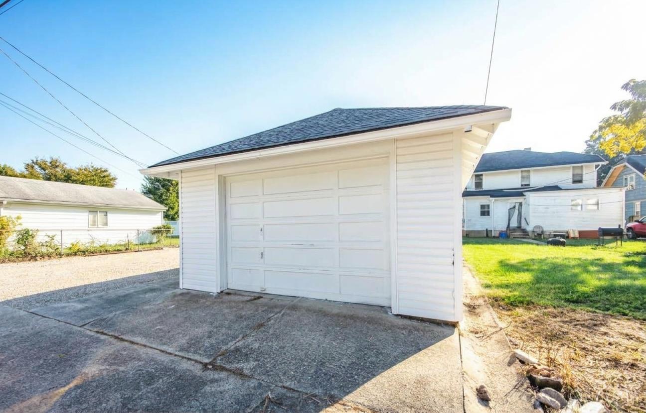 317 Eaton Avenue Property Photo 47