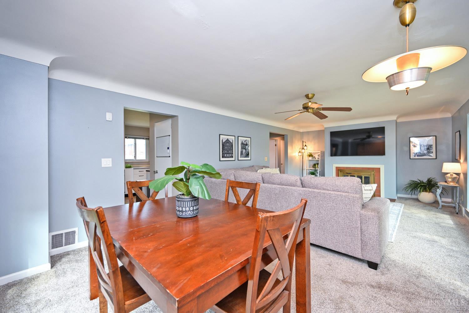 3673 Boomer Road Property Photo 8
