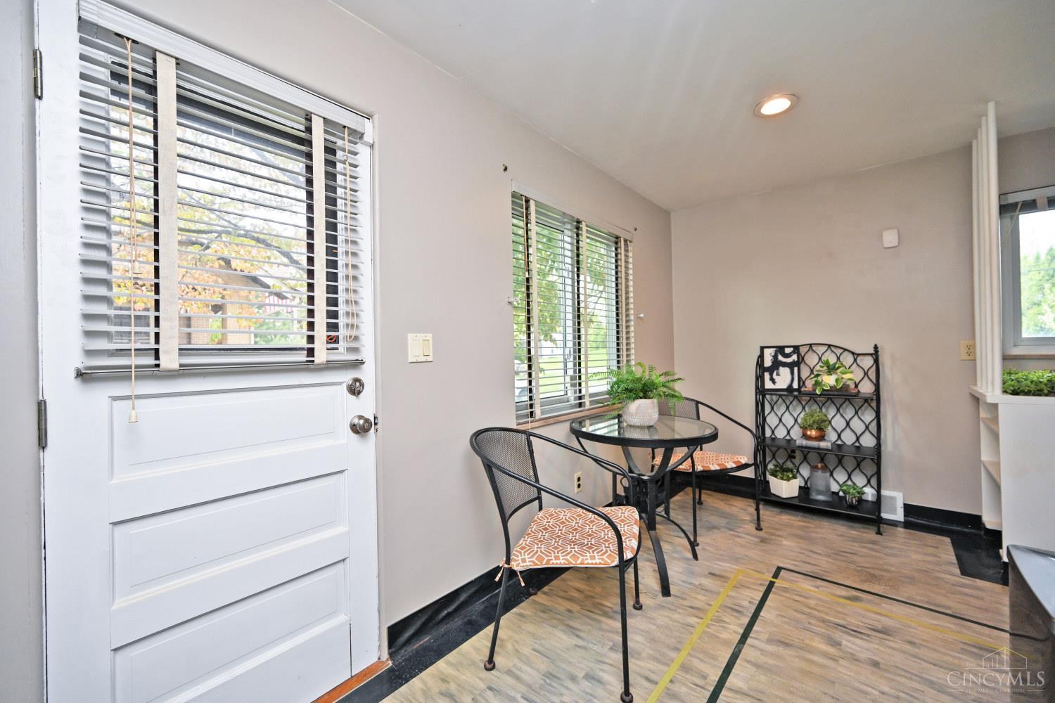 3673 Boomer Road Property Photo 10