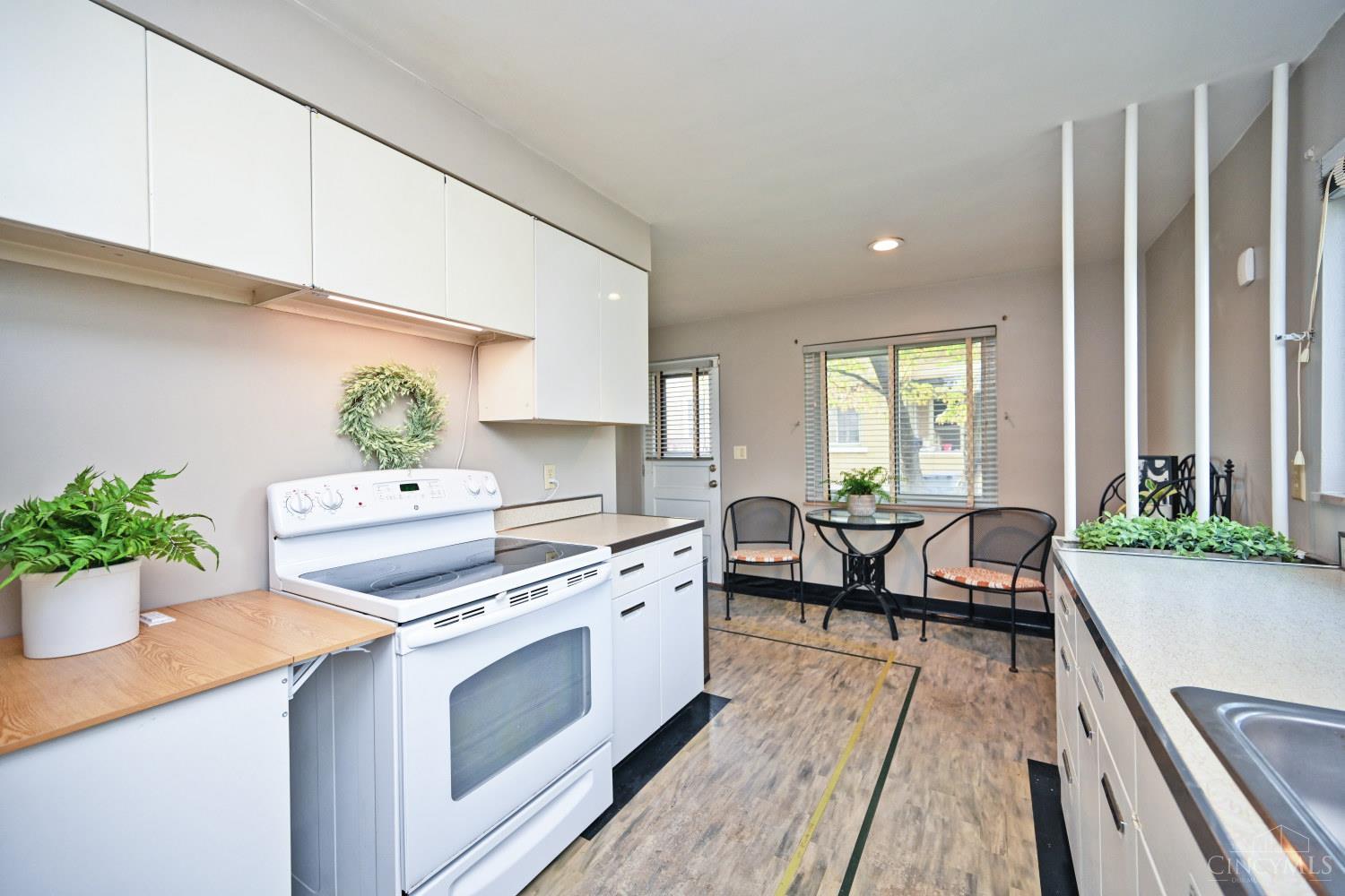 3673 Boomer Road Property Photo 17