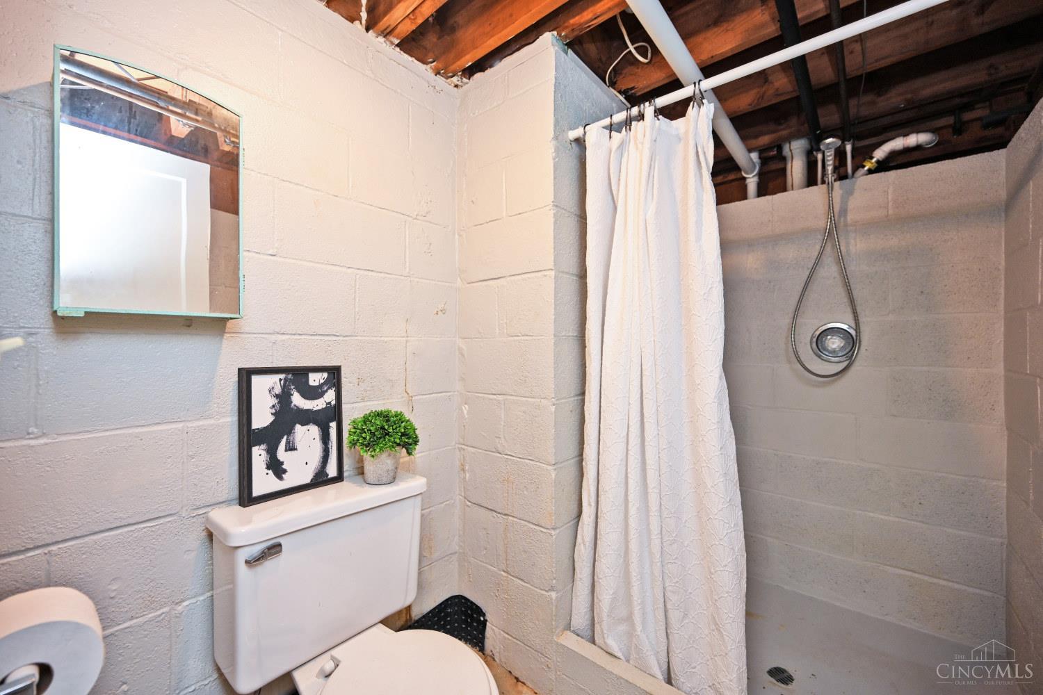 3673 Boomer Road Property Photo 32