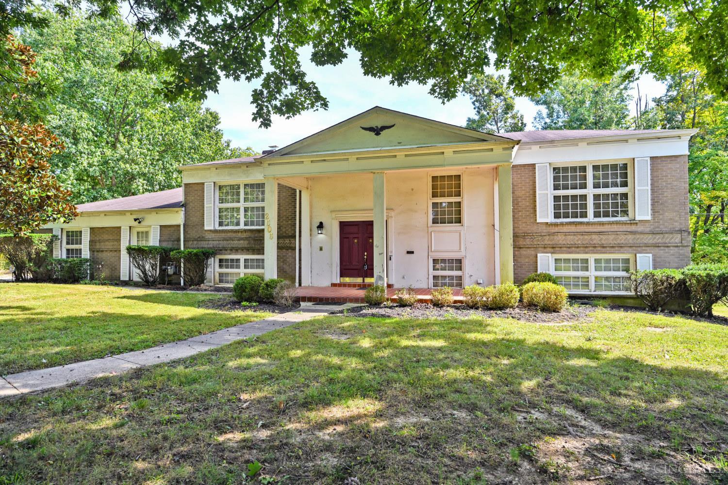 2505 Twigwood Lane Property Photo 1