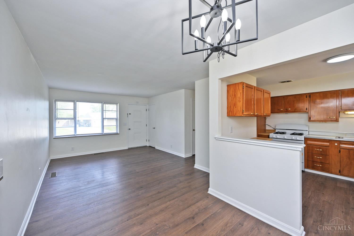 87 Weinman Drive Property Photo 10