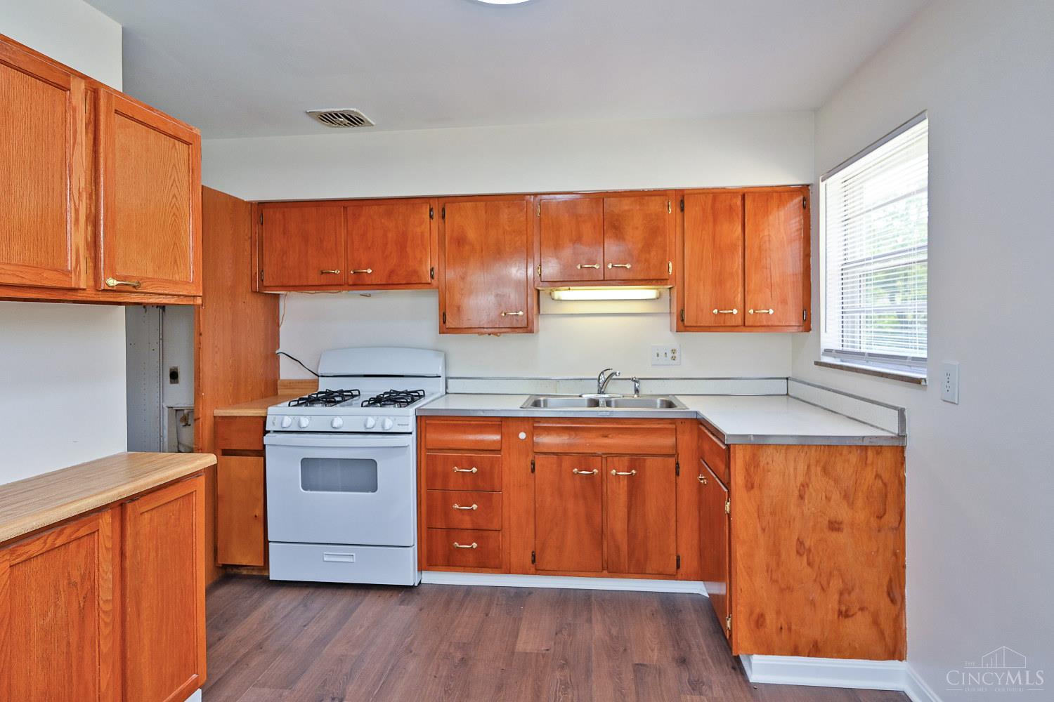 87 Weinman Drive Property Photo 12