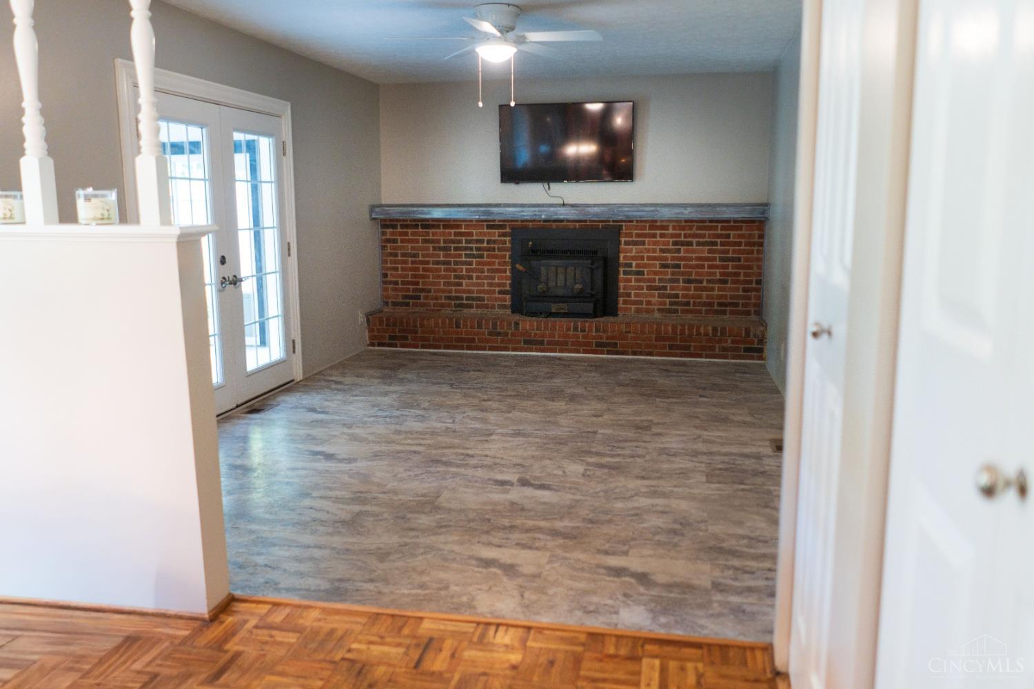 11900 Elmgrove Circle Property Photo 17