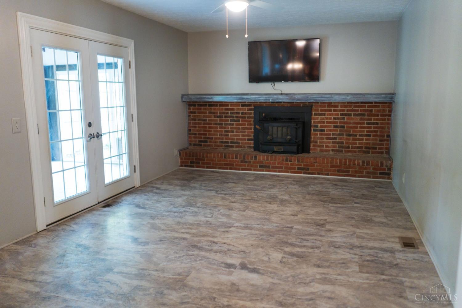 11900 Elmgrove Circle Property Photo 18