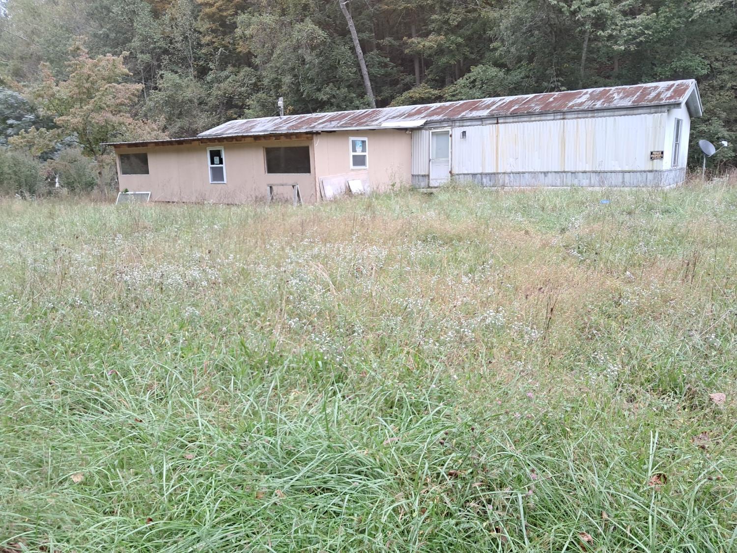 2704 Churn Creek Road Property Photo 1