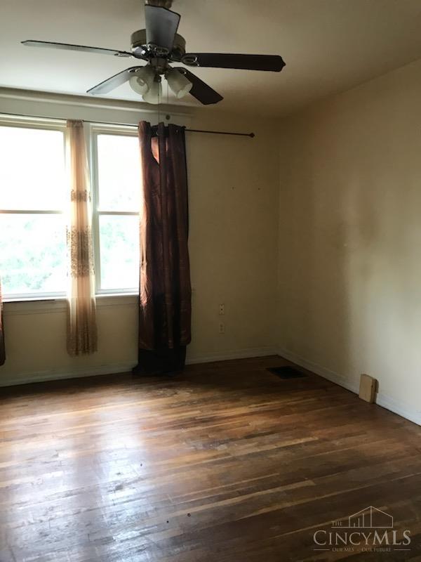 876 Beech Avenue Property Photo 3