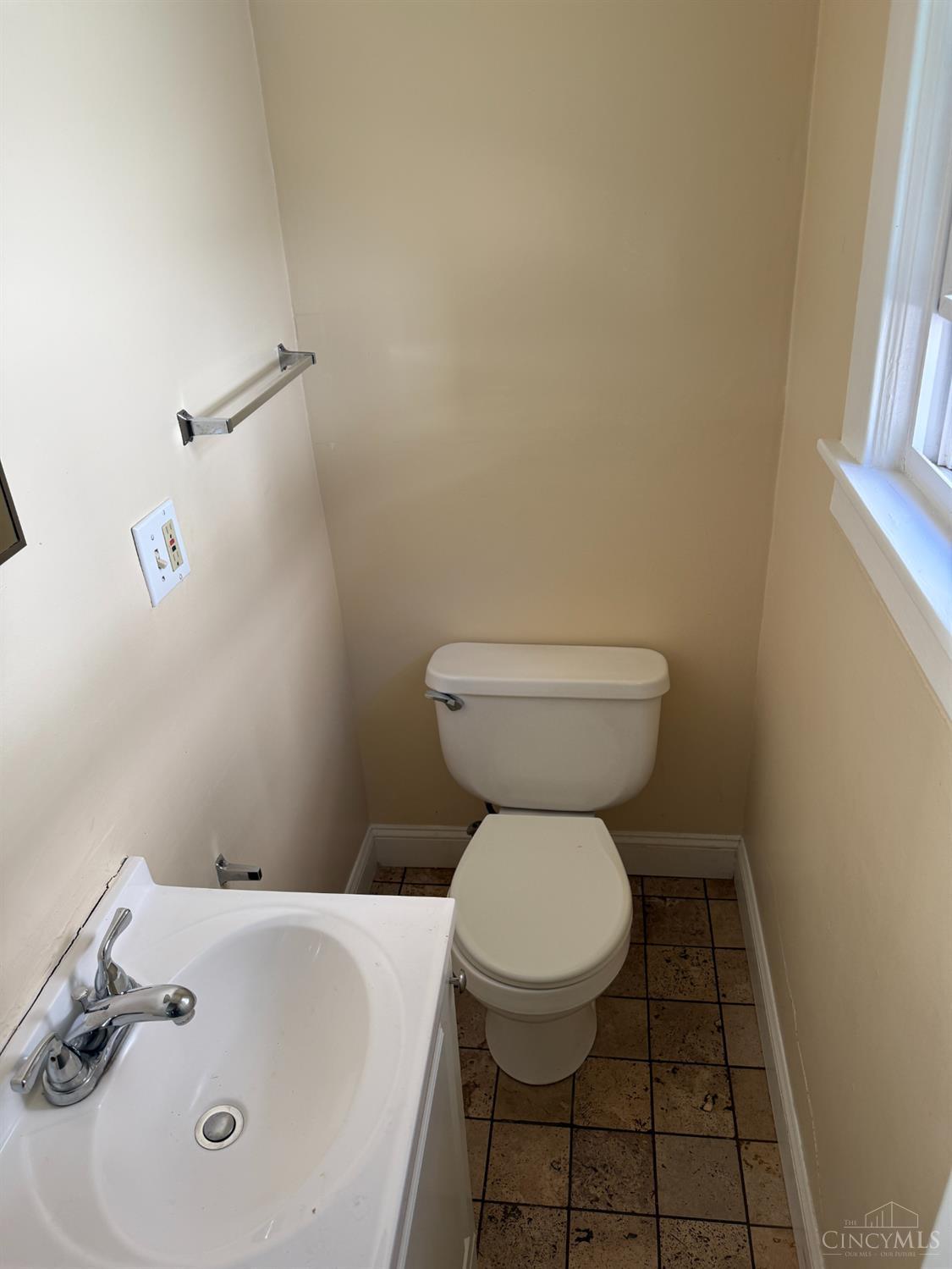 876 Beech Avenue Property Photo 9