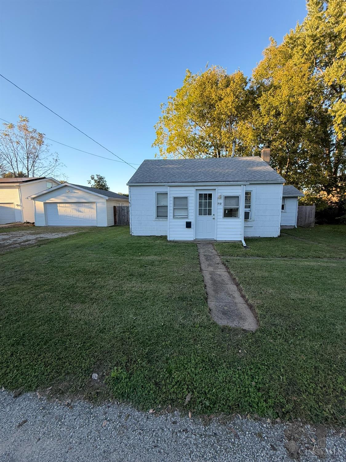 712 Rex Lane Property Photo 1