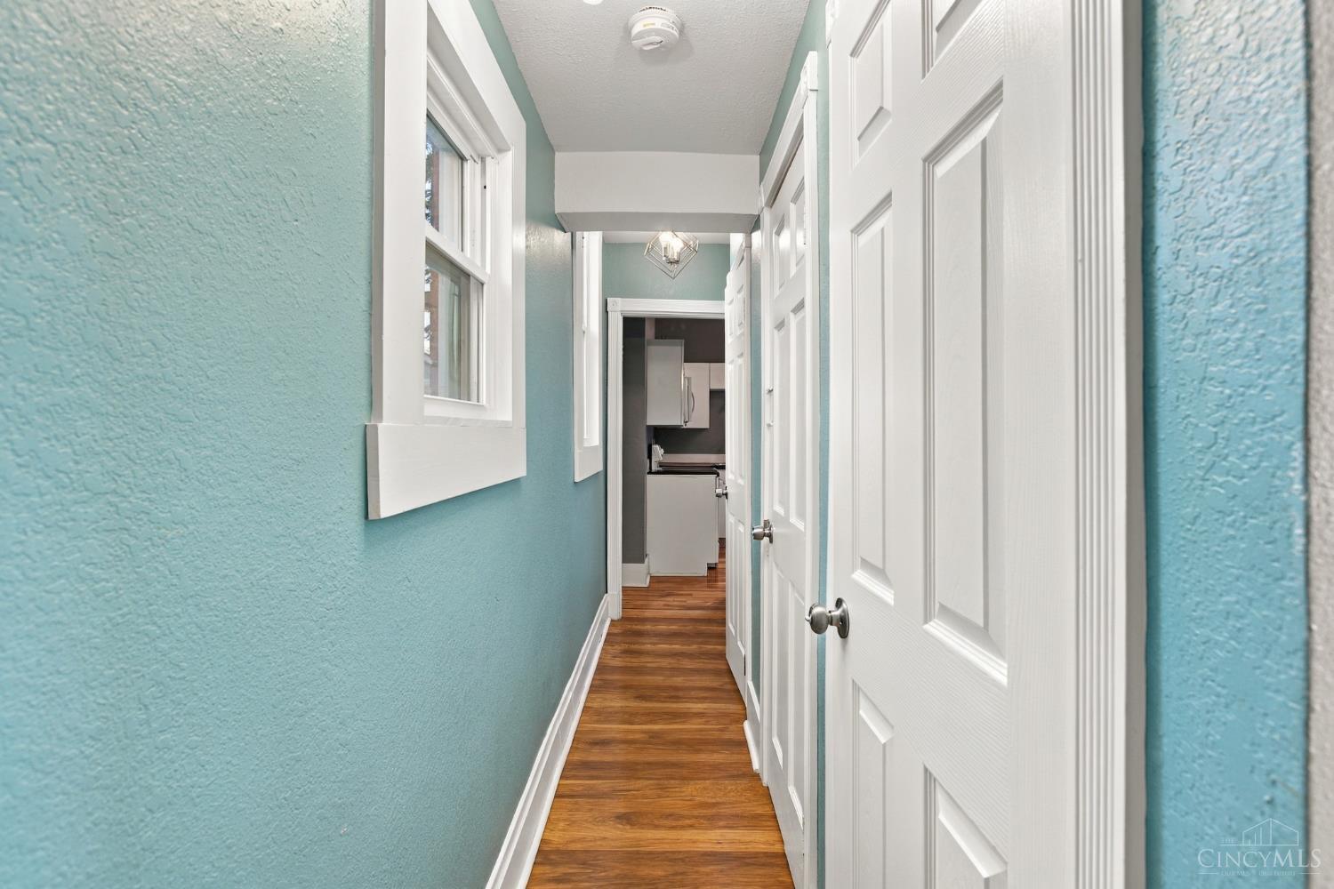 6026 Hamilton Avenue Property Photo 6
