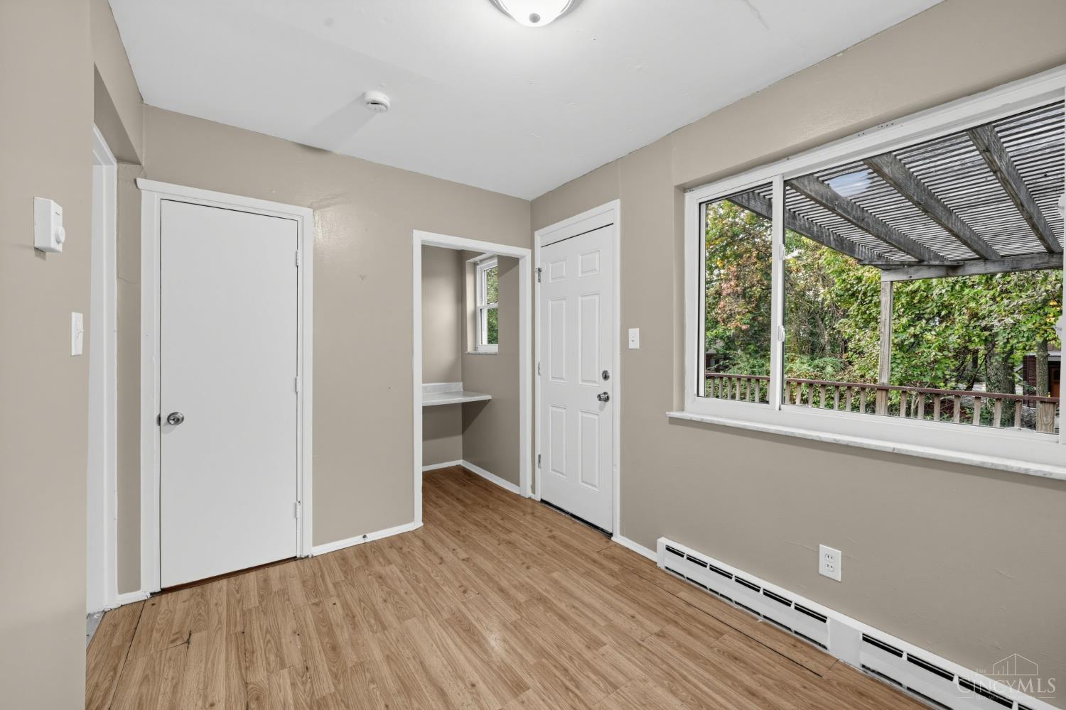 2949 Mignon Avenue Property Photo 23