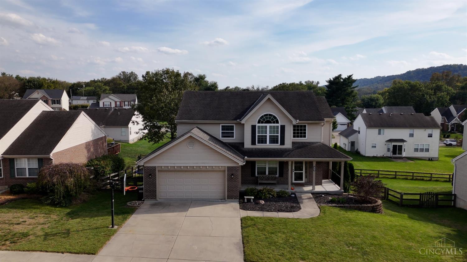 609 Wood Bluff Lane Property Photo 1