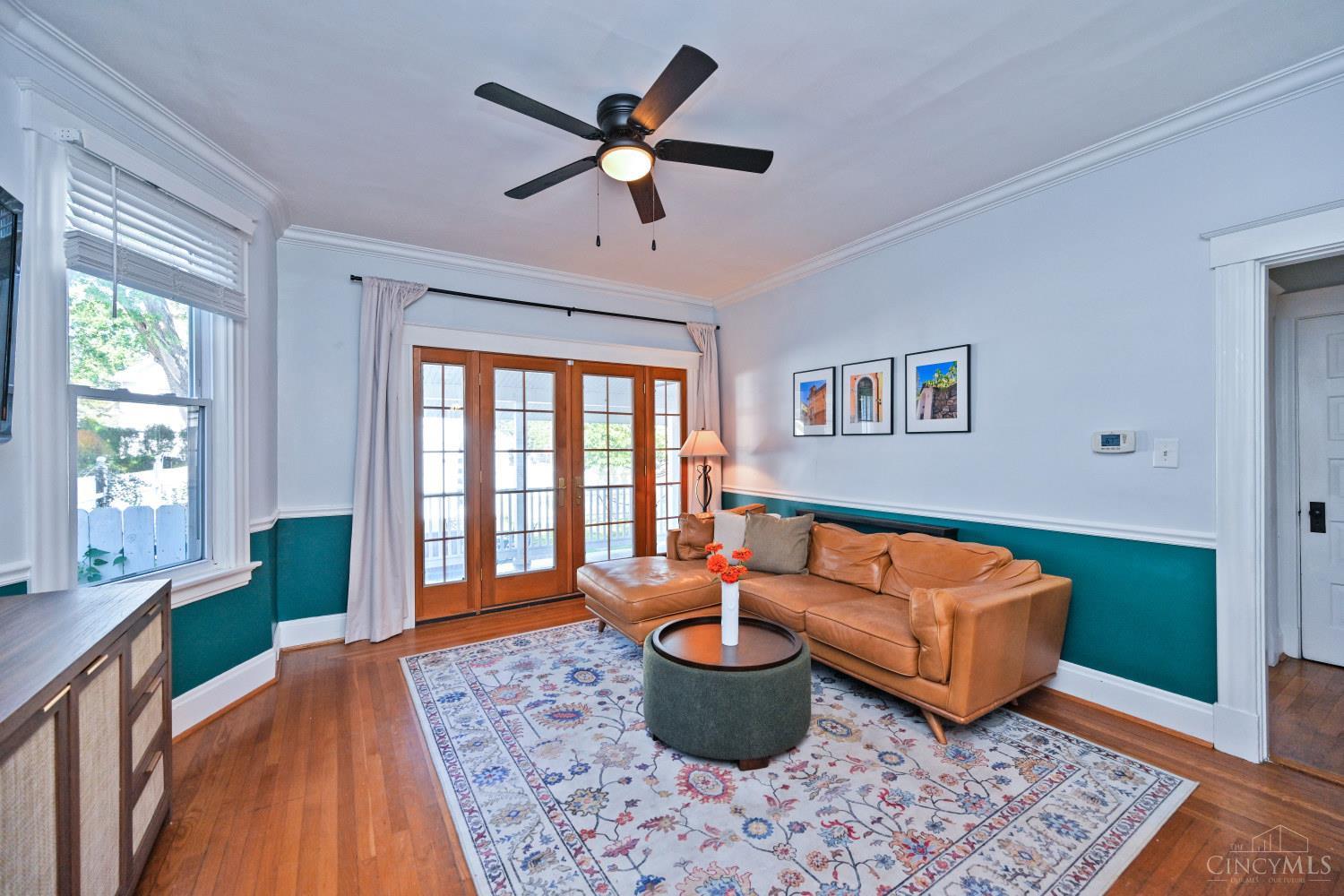 2790 Markbreit Avenue Property Photo 14