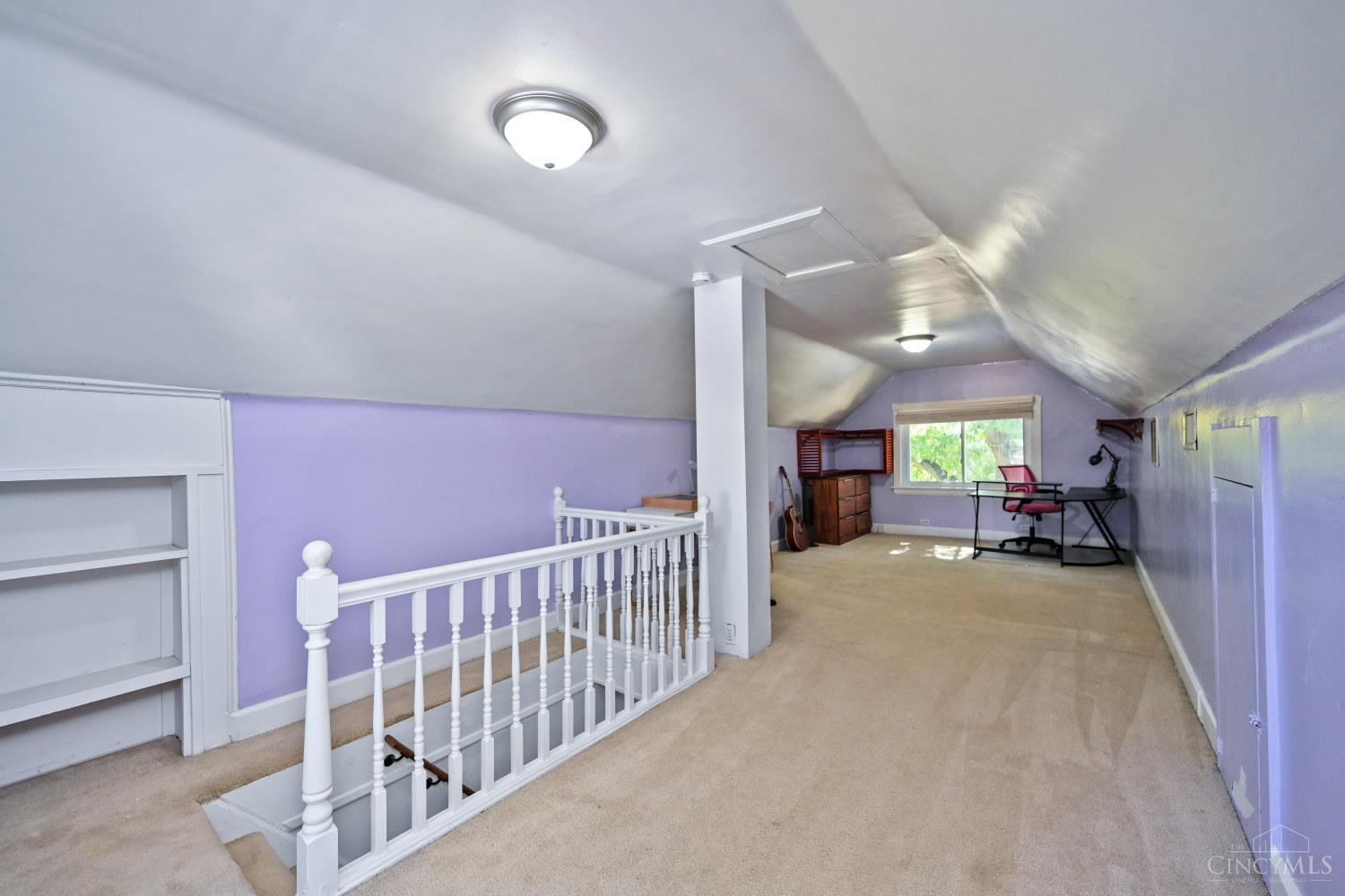 2790 Markbreit Avenue Property Photo 32